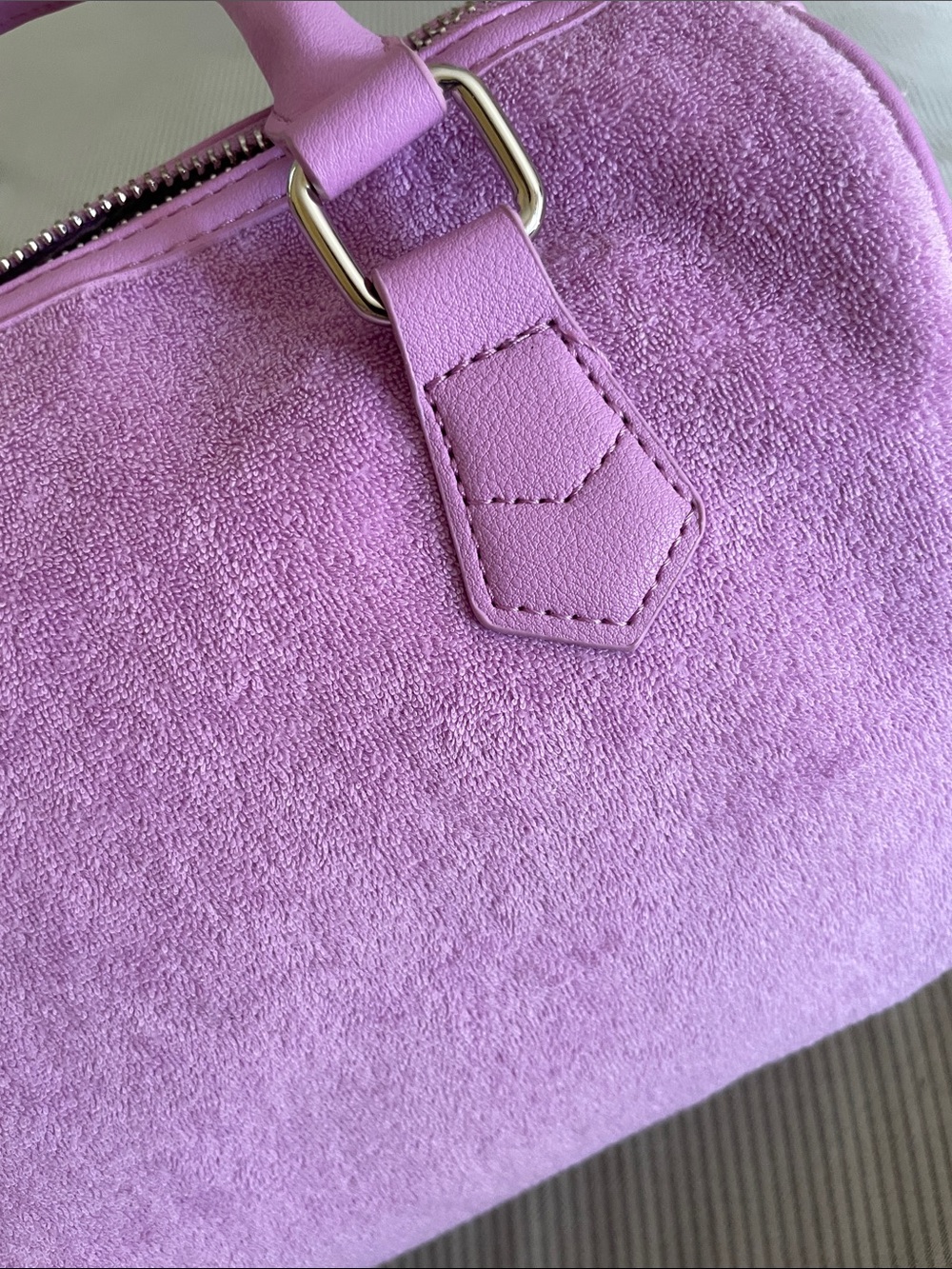Juicy Couture Lavender Suede Satchel with Heart Charm - Picture 7 of 9